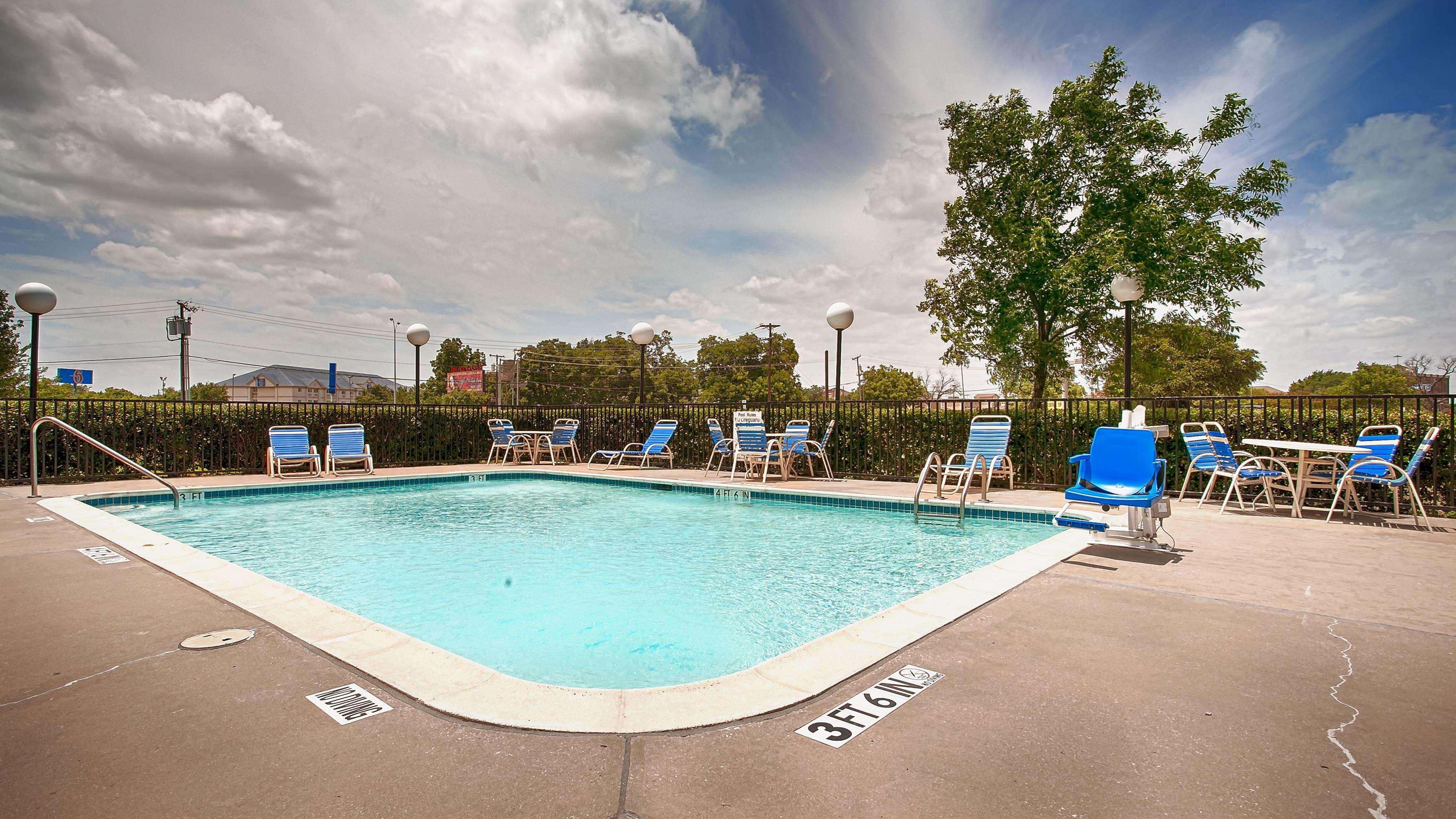 Best Western Northwest Inn Даллас Екстер'єр фото